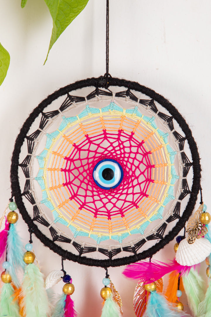 Retro love dreamcatcher