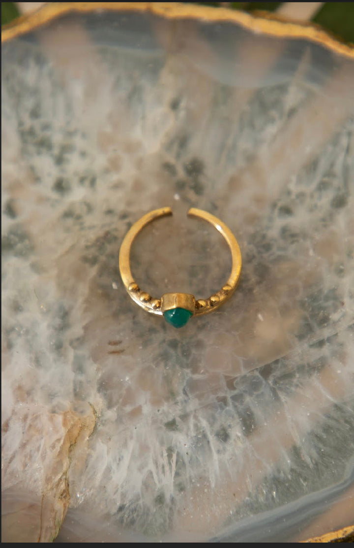 Vanki Ring with green onyx. Adjustable. Size 5-7