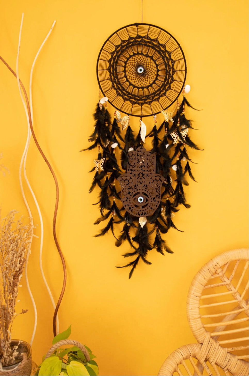 Protective hamsa.
