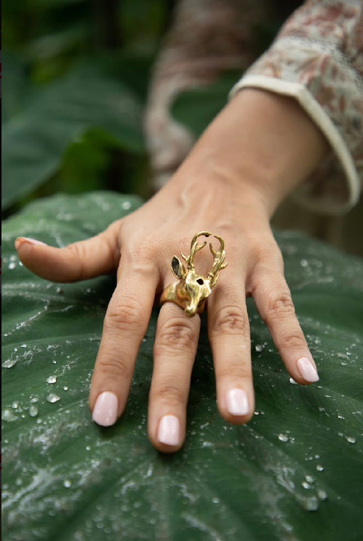 Deer adjustable ring