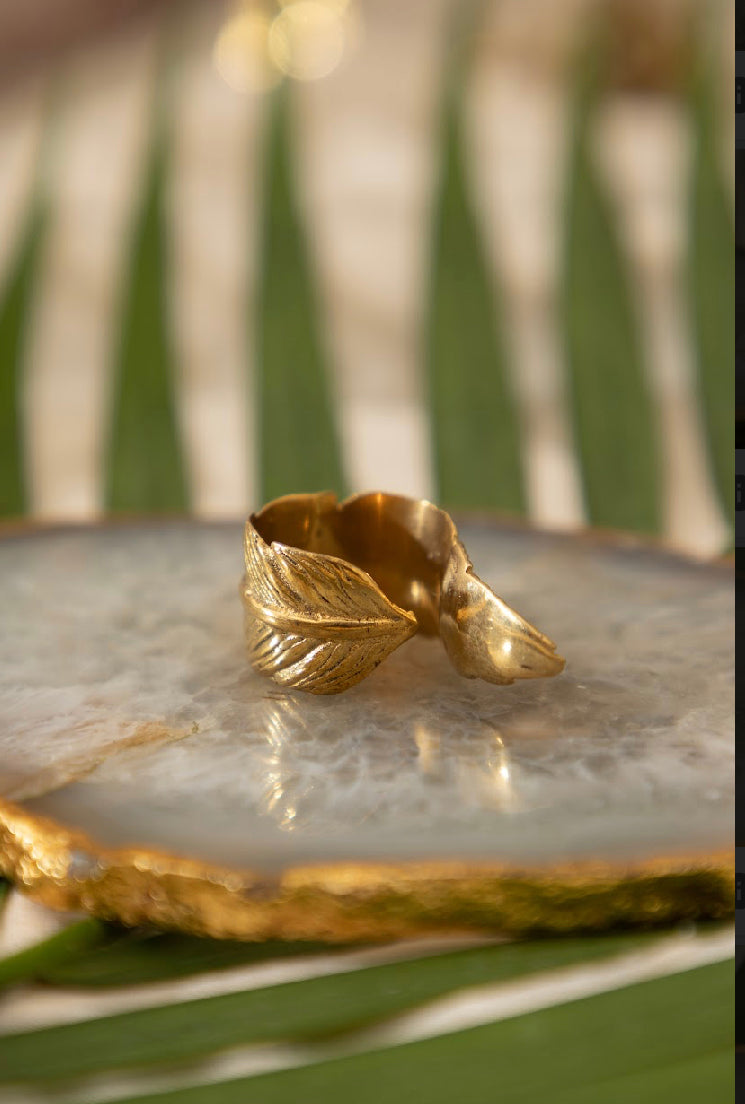 Feather wrap adjustable ring