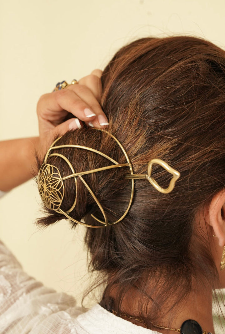 Flower spiral Hair bun- avaialable only pre order!