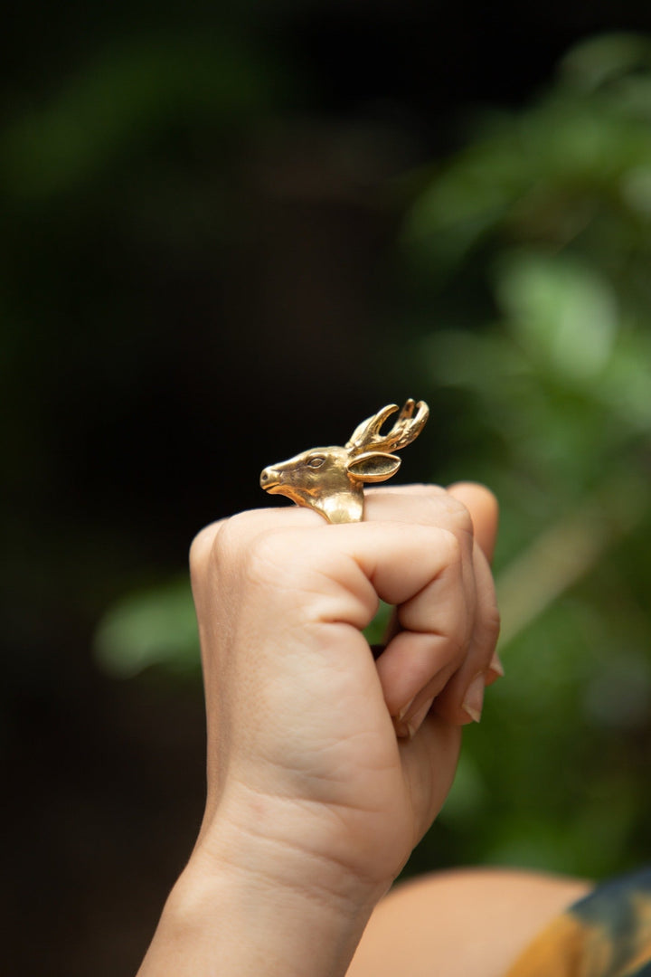 Deer adjustable ring