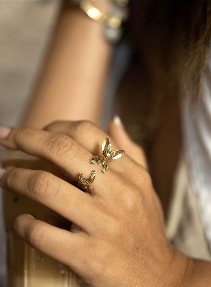 Bunny ring