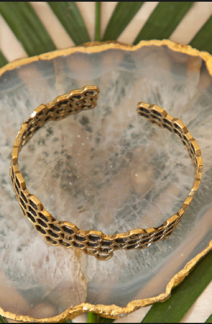 Honey comb bangle