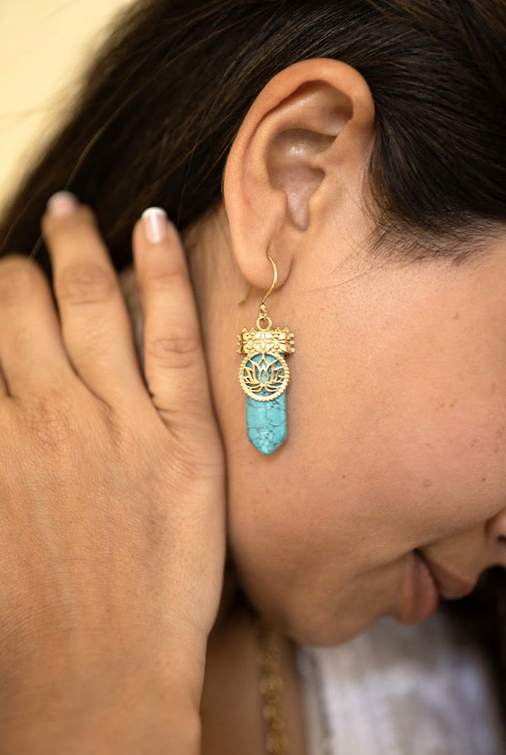Turquoise lotus pencil drop earring + lotus short necklace combo of 2 items