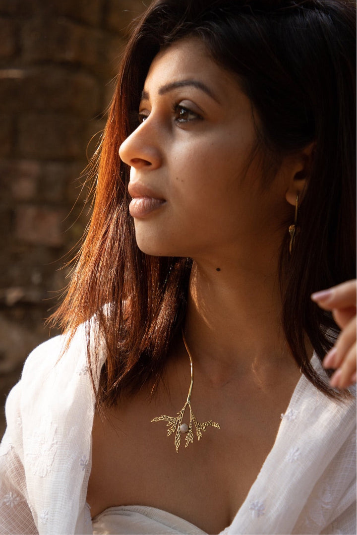 Floating fern necklace